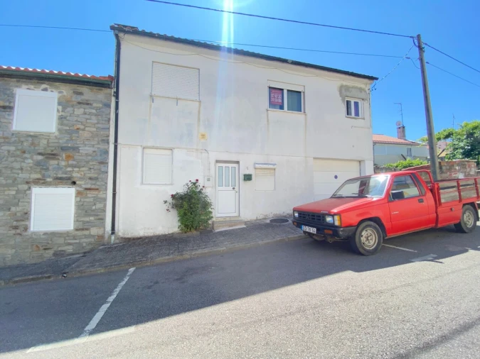 Moradia T6 para Venda em Sé, Santa Maria e Meixedo Foto 37