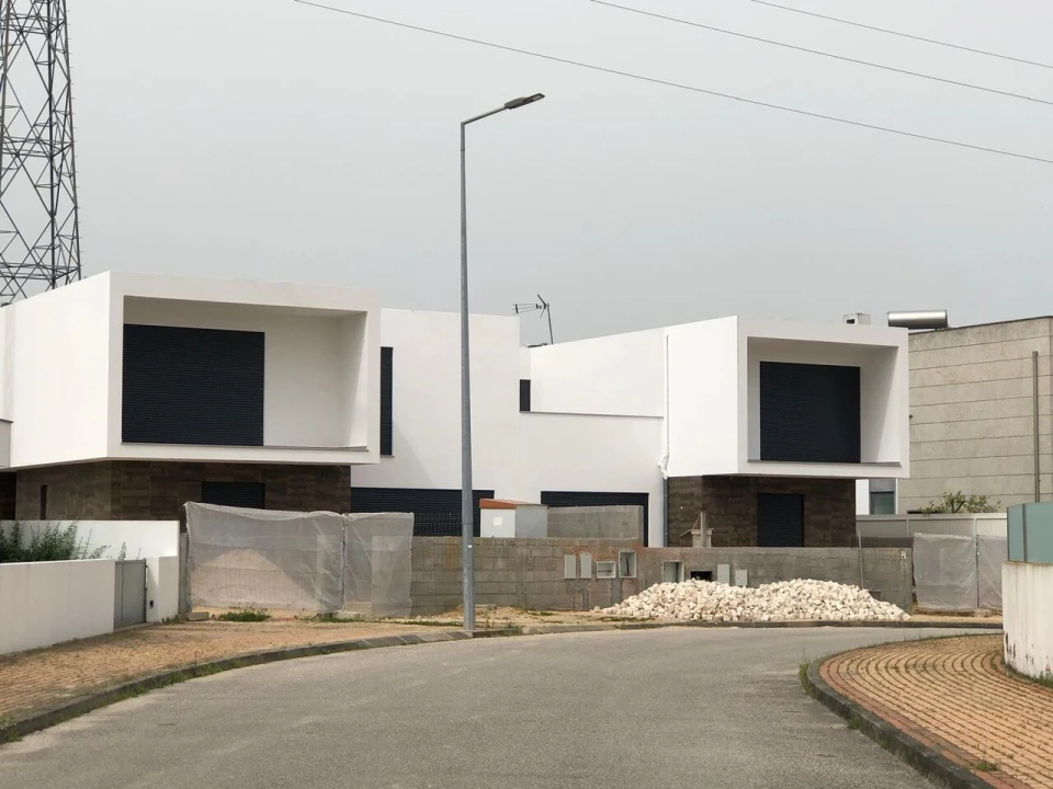 Moradia T5 para Venda em Nossa Sra de Fatima Foto 34