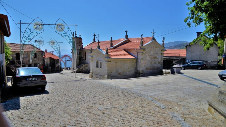 Moradia T3 para Venda em Gavieira Foto 11