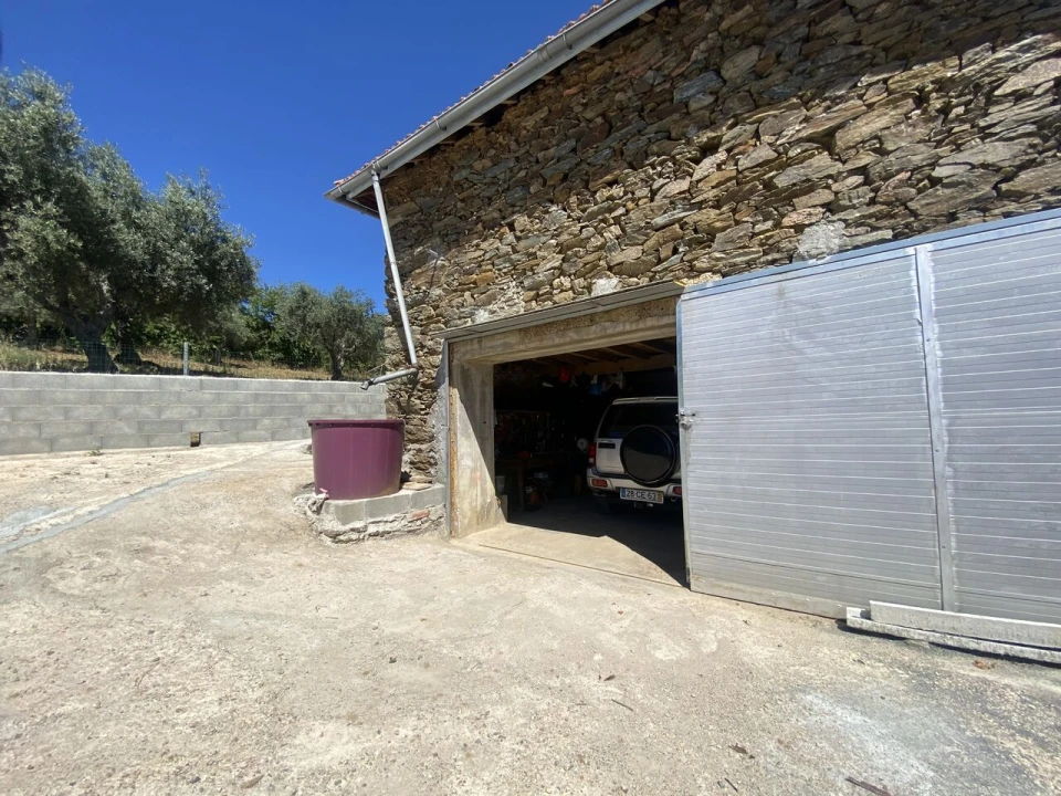 Quinta T2 para Venda em Cortiços Foto 15