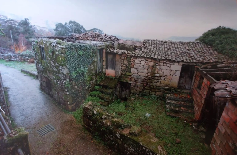 Moradia T2 para Venda em São Paio Foto 2