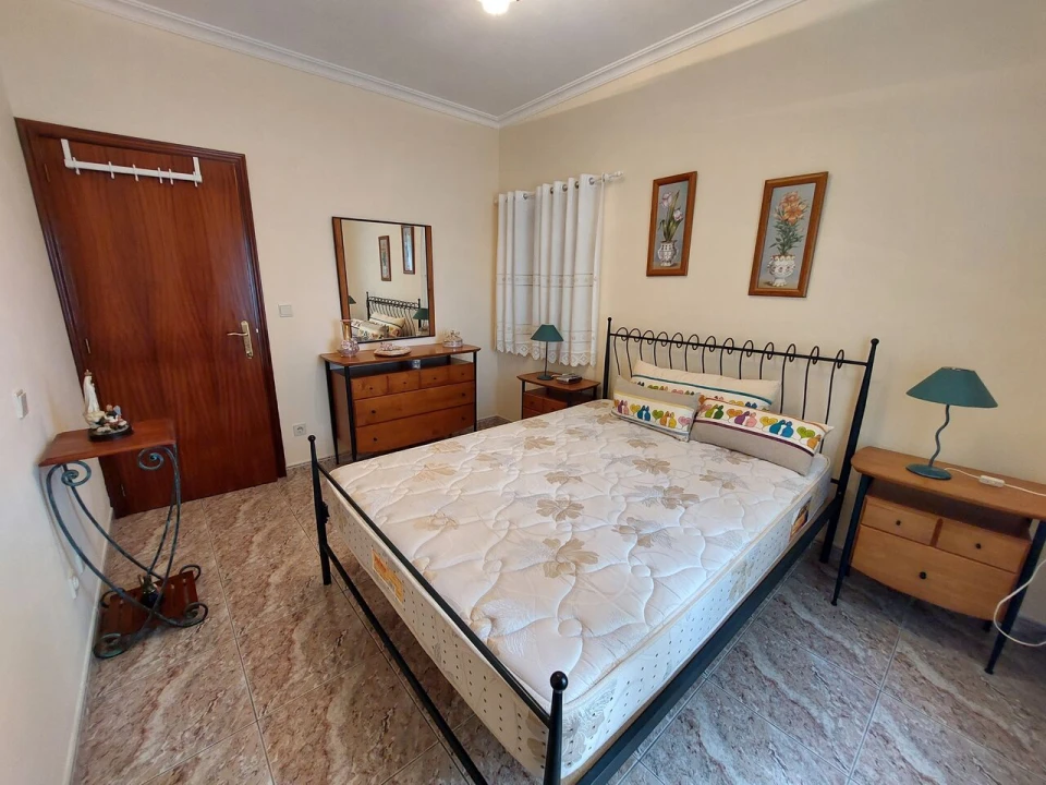 Moradia T3 para Venda em Longos Vales Foto 4