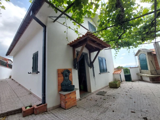 Moradia T3 para Venda em Longos Vales Foto 37