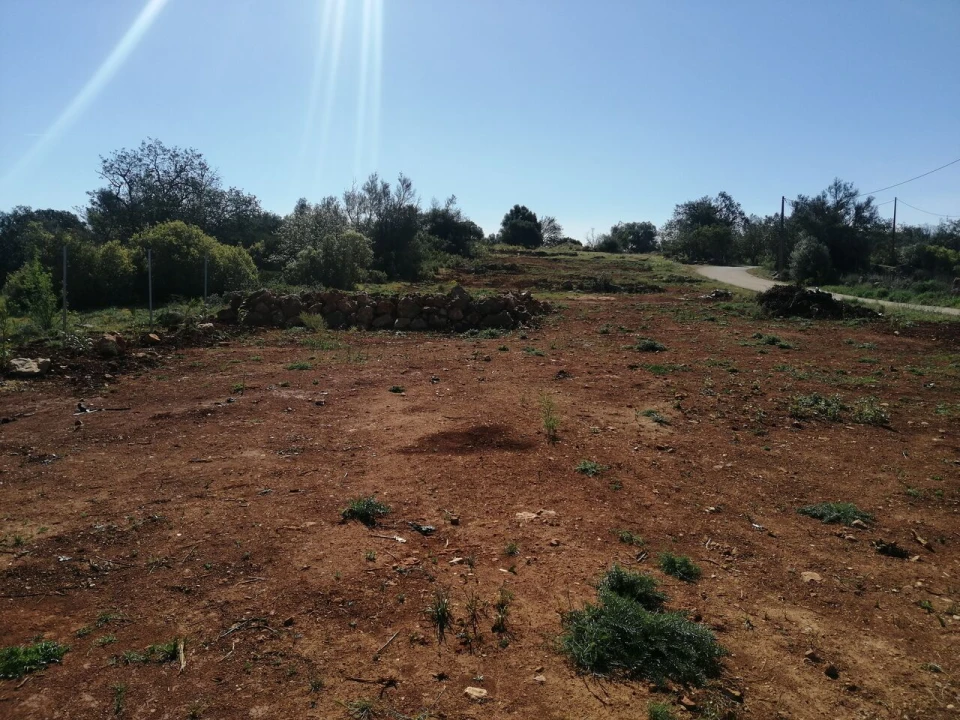 Terreno para Venda em Paderne Foto 2