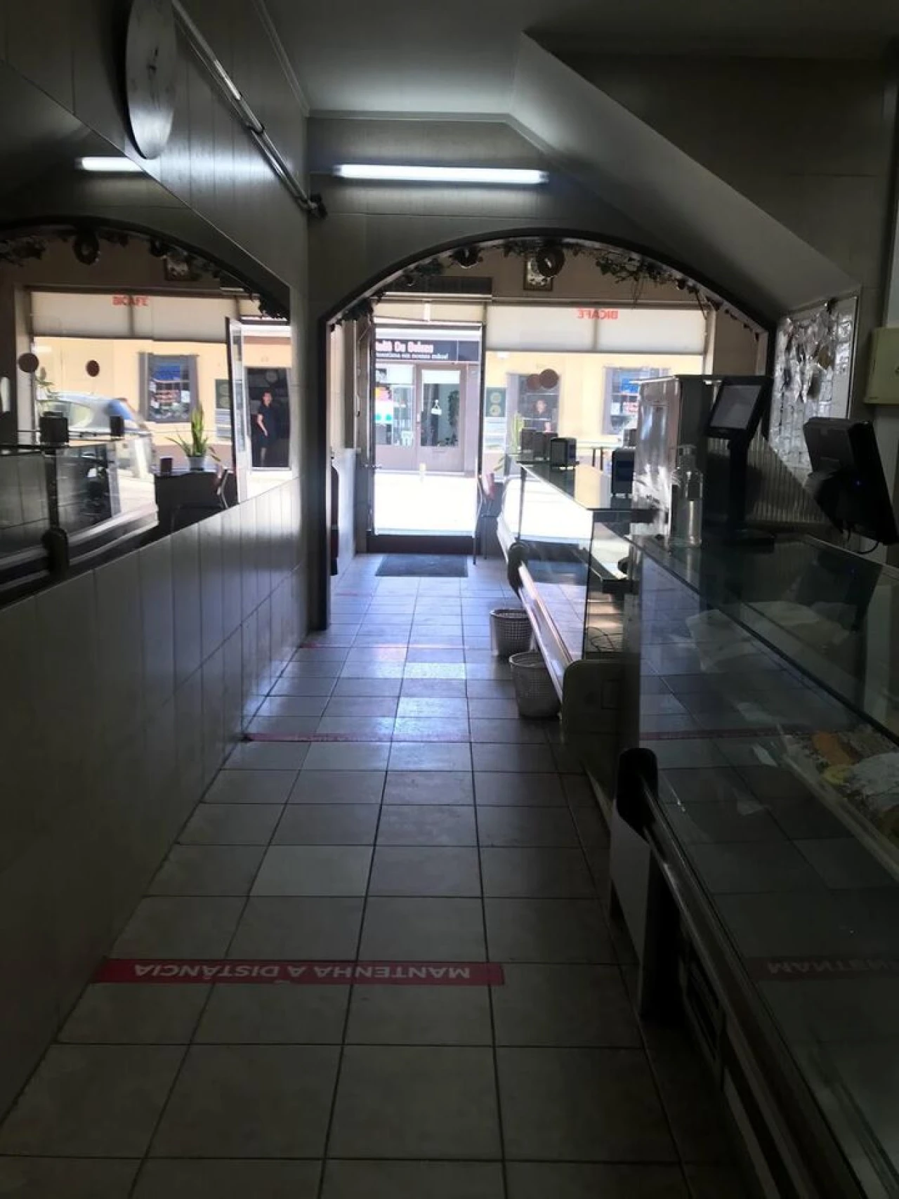 Loja para Venda em Canelas Foto 5