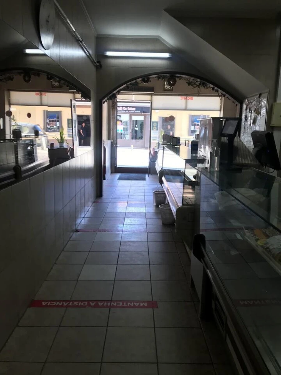 Loja para Venda em Canelas Foto 5