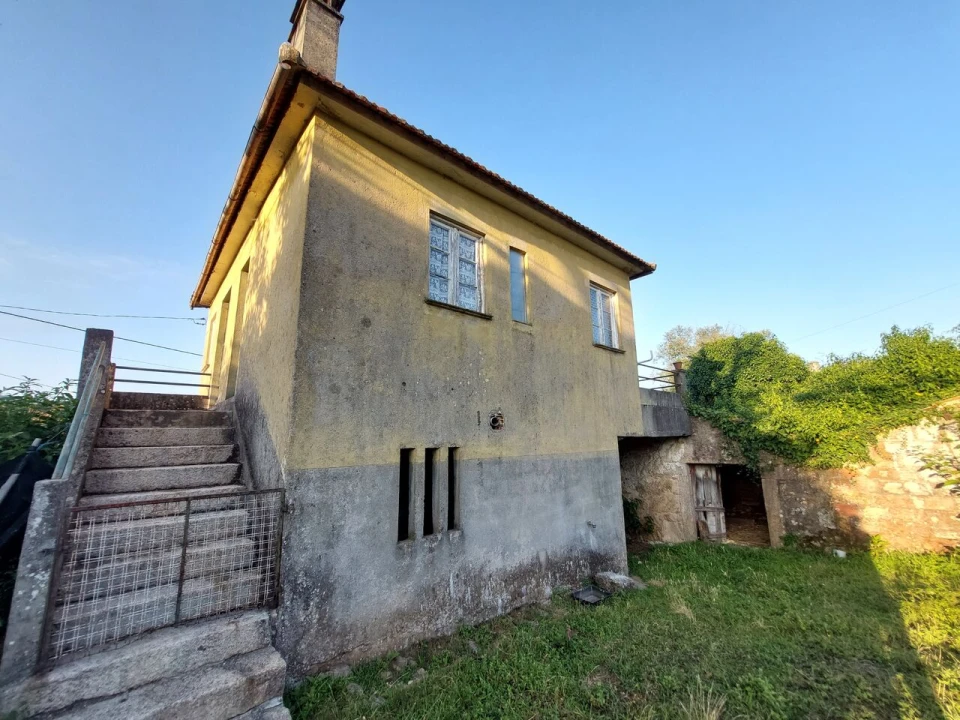 Moradia T2 para Venda em Bela Foto 2