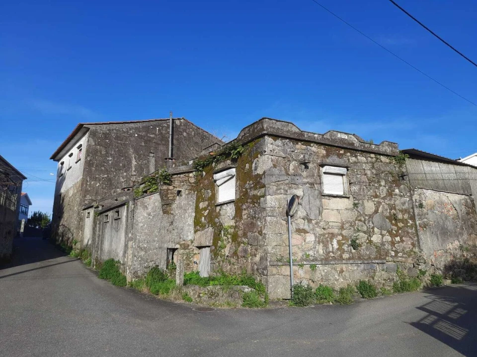 Moradia T2 para Venda em Ganfei Foto 4