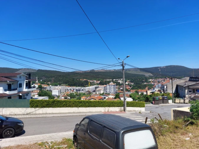 Terreno para Venda em Fânzeres e São Pedro da Cova Foto 5