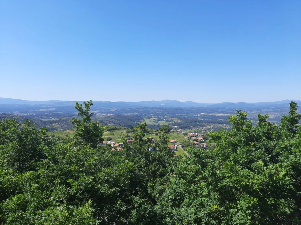 Terreno para Venda em Longos Vales Foto 3