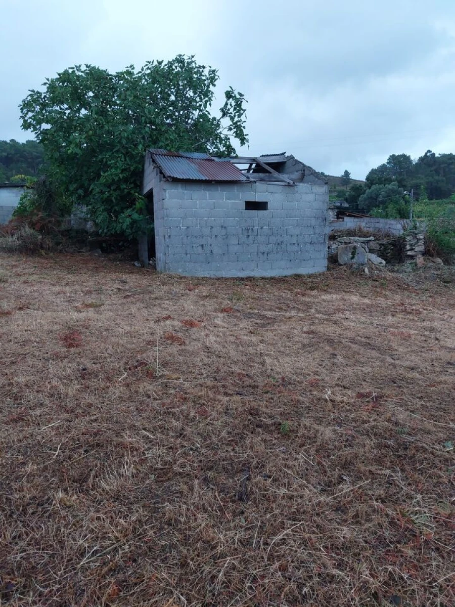 Moradia T2 para Venda em Trute Foto 4