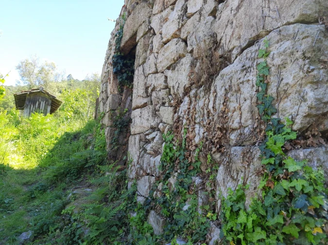 Moradia T2 para Venda em Abedim Foto 3