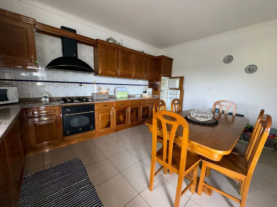 Moradia T4 para Venda em Bela Foto 2