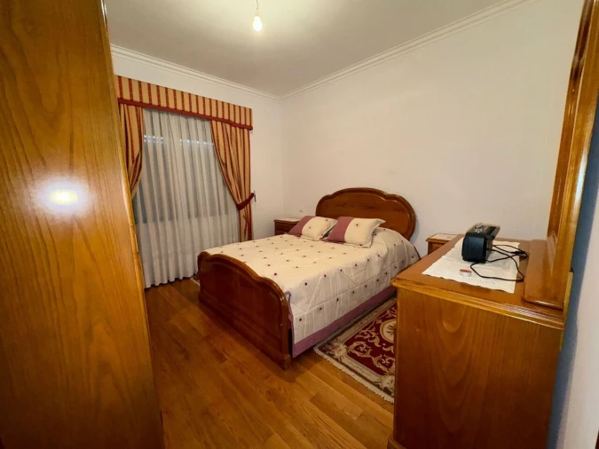 Moradia T4 para Venda em Bela Foto 7