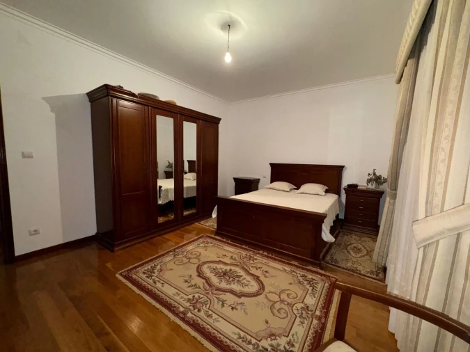 Moradia T4 para Venda em Bela Foto 6