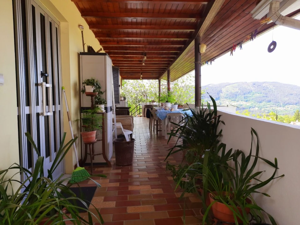 Moradia T7 para Venda em Cristoval Foto 3