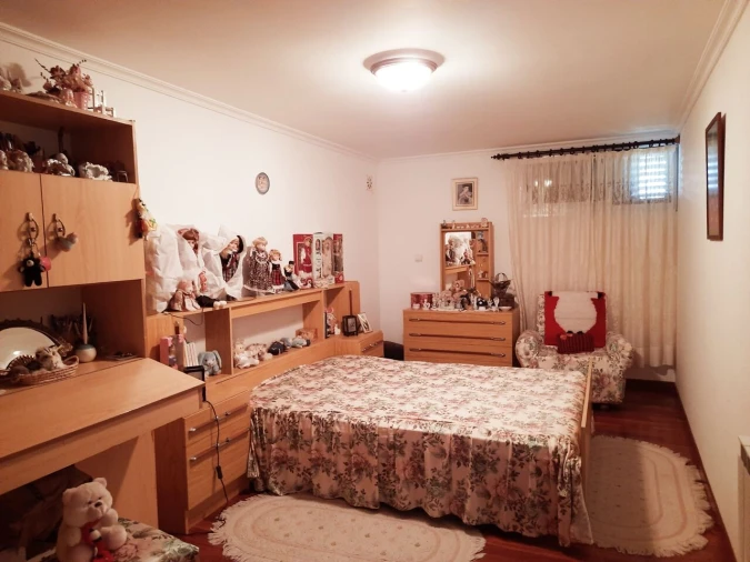 Moradia T7 para Venda em Cristoval Foto 11