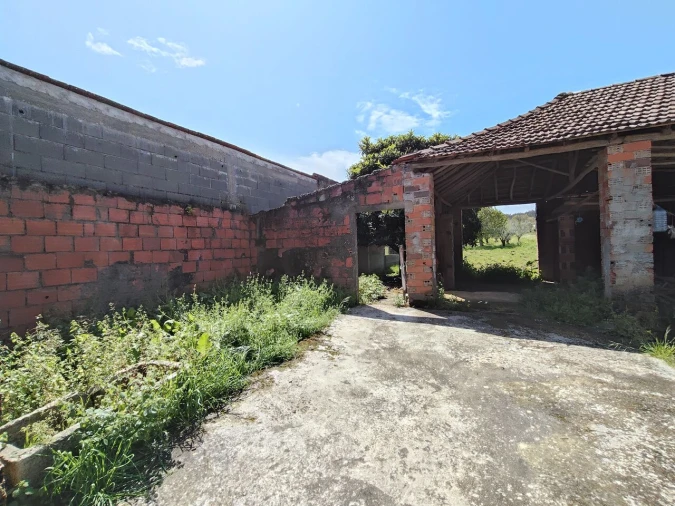 Moradia T4 para Venda em Alvorge Foto 5