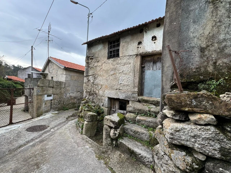 Moradia T2 para Venda em Gave Foto 4