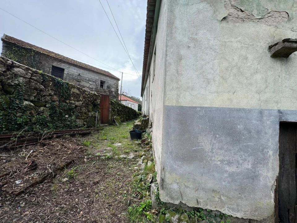 Moradia T2 para Venda em Gave Foto 5