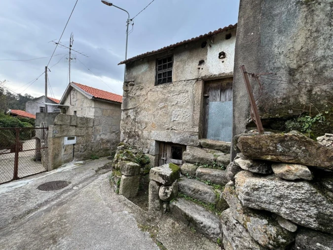 Moradia T2 para Venda em Gave Foto 4