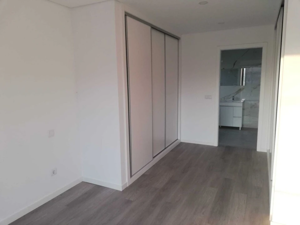 Moradia T4 para Venda em Nossa Senhora das Misericordias Foto 18