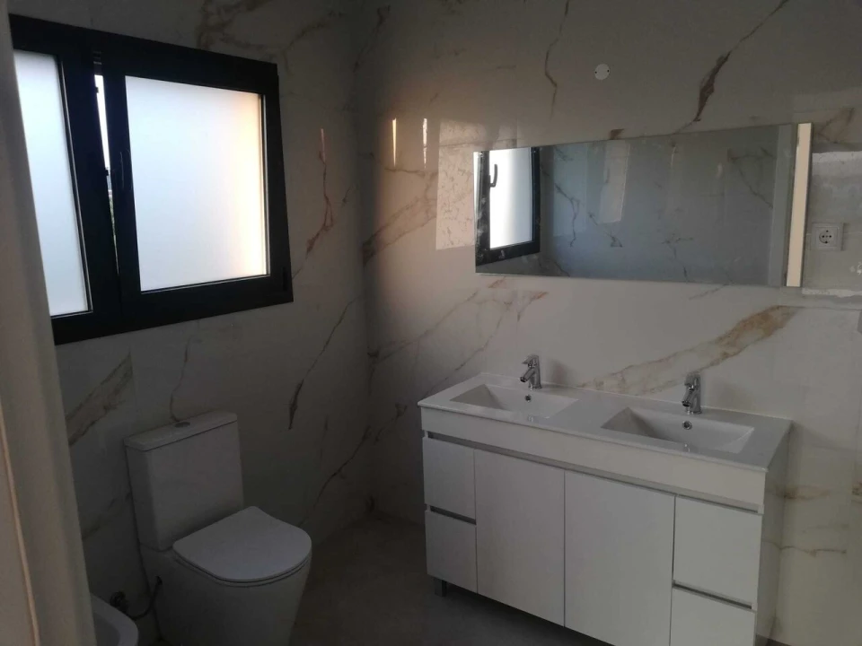 Moradia T4 para Venda em Nossa Senhora das Misericordias Foto 19