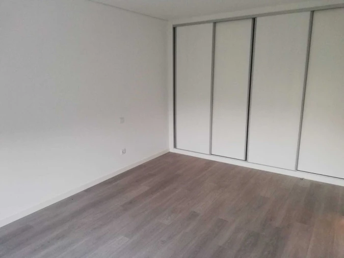 Moradia T4 para Venda em Nossa Senhora das Misericordias Foto 26