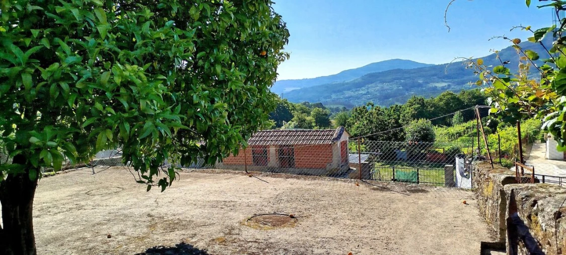 Moradia T2 para Venda em Penso Foto 5