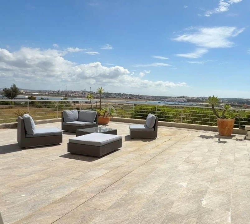 Apartamento T3 para Venda em Portimão Foto 14