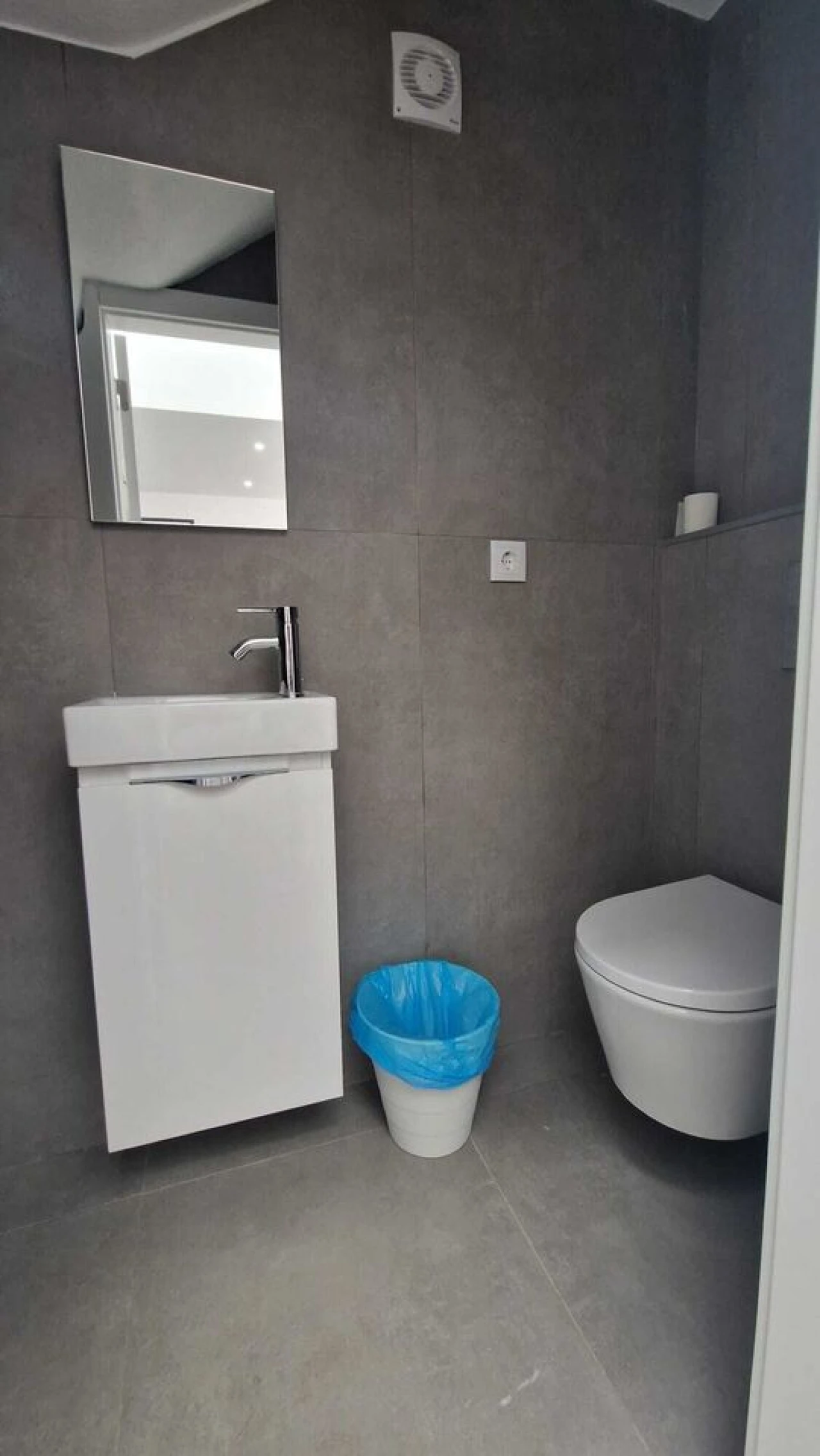 Moradia T3 para Venda em Quelfes Foto 4