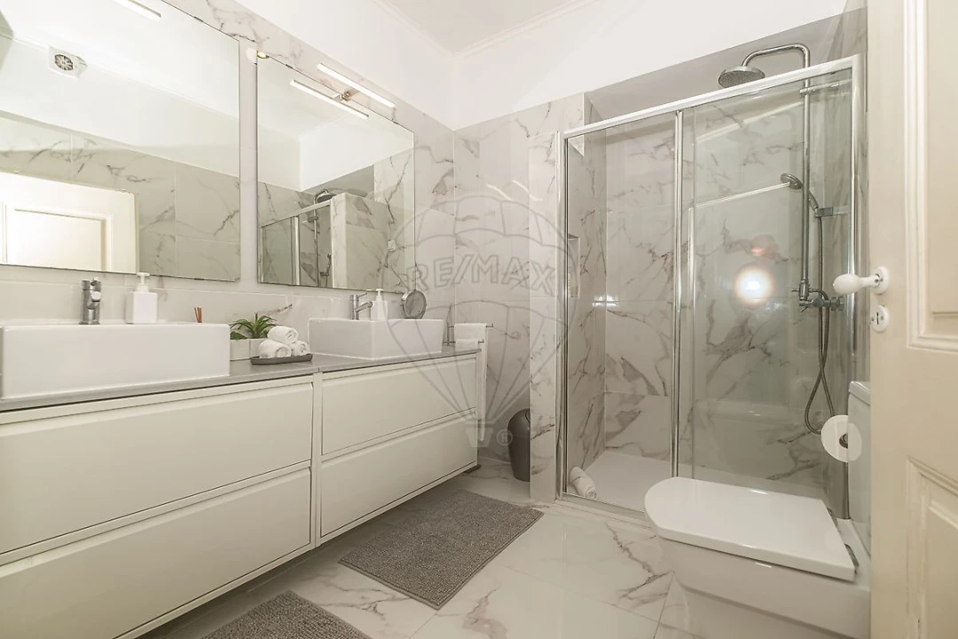 Apartamento T3 para Venda em Misericórdia Foto 11