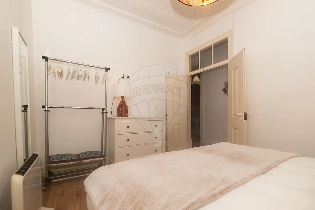 Apartamento T3 para Venda em Misericórdia Foto 10