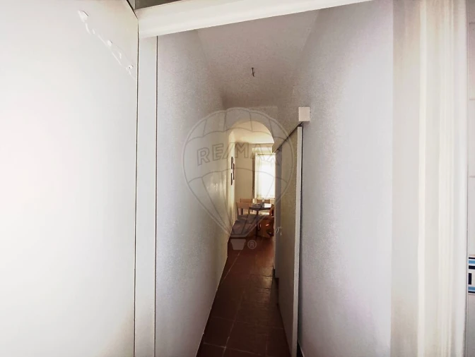 Apartamento T1 para Venda em Santa Maria Maior Foto 7