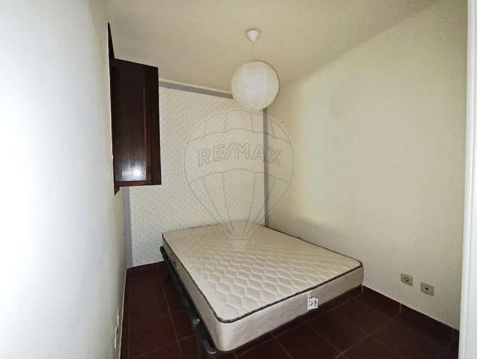 Apartamento T1 para Venda em Santa Maria Maior Foto 6