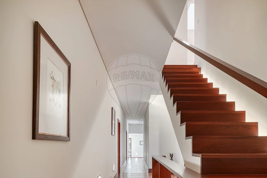 Moradia T5 para Venda em Santo Estêvão Foto 43