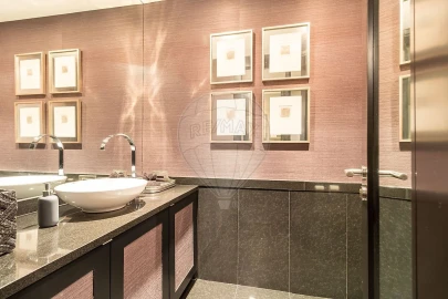 Escritório para Arrendamento em Santo António