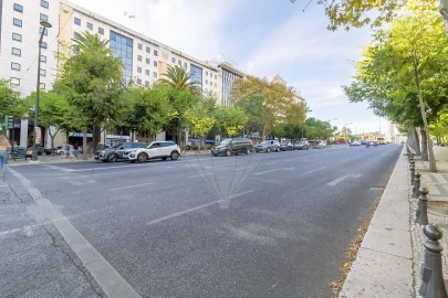 Escritório para Arrendamento em Santo António