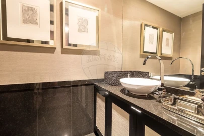 Escritório para Arrendamento em Santo António