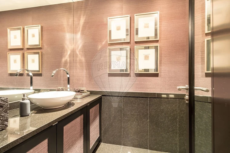 Escritório para Arrendamento em Santo António Foto 26