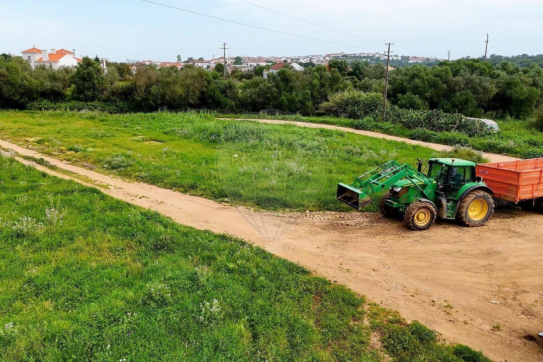 Terreno para Venda em Alcaçovas Foto 7