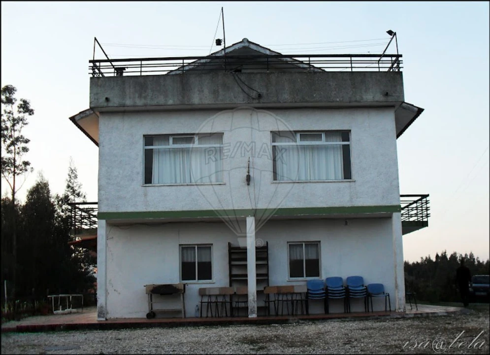Loja para Venda em Torres do Mondego Foto 2