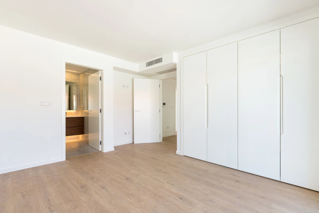 Moradia T4 para Venda em Alcabideche Foto 13