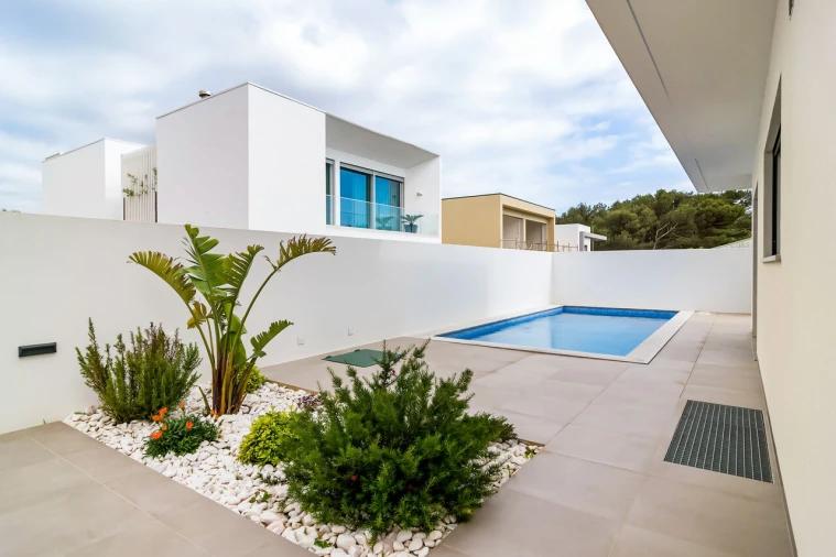 Moradia T4 para Venda em Alcabideche Foto 24