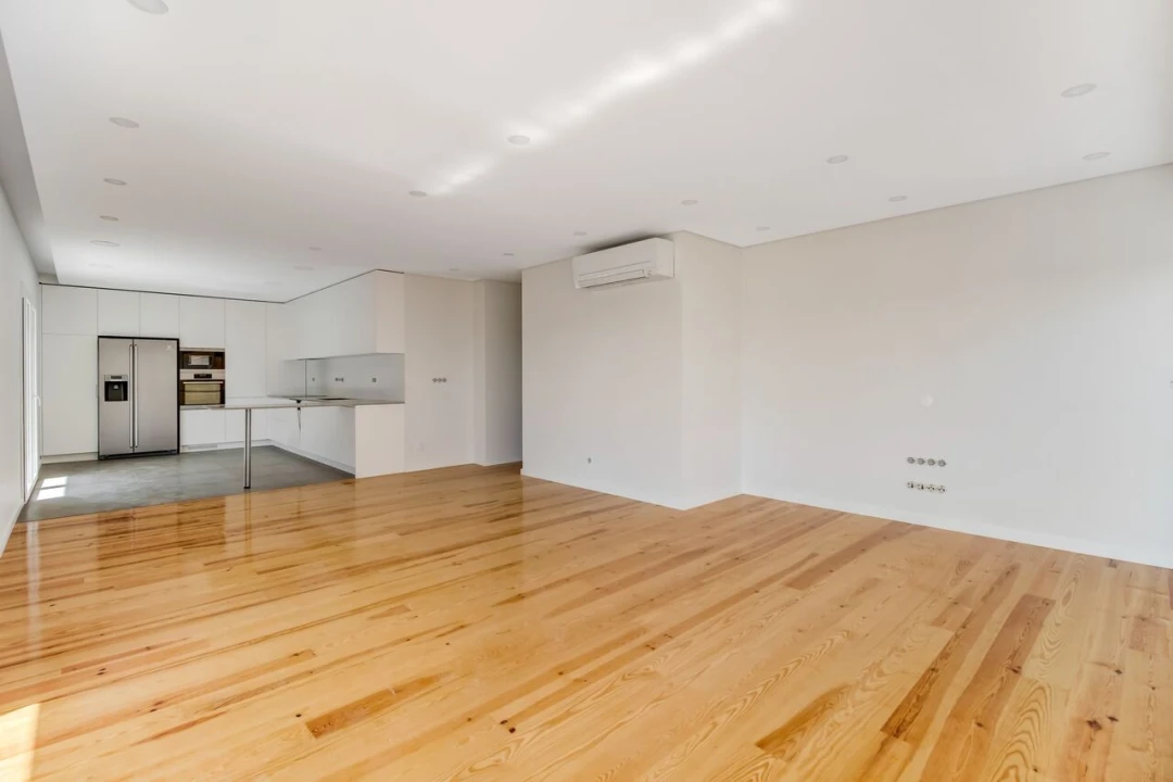 Apartamento T4 para Venda em Cascais e Estoril Foto 2