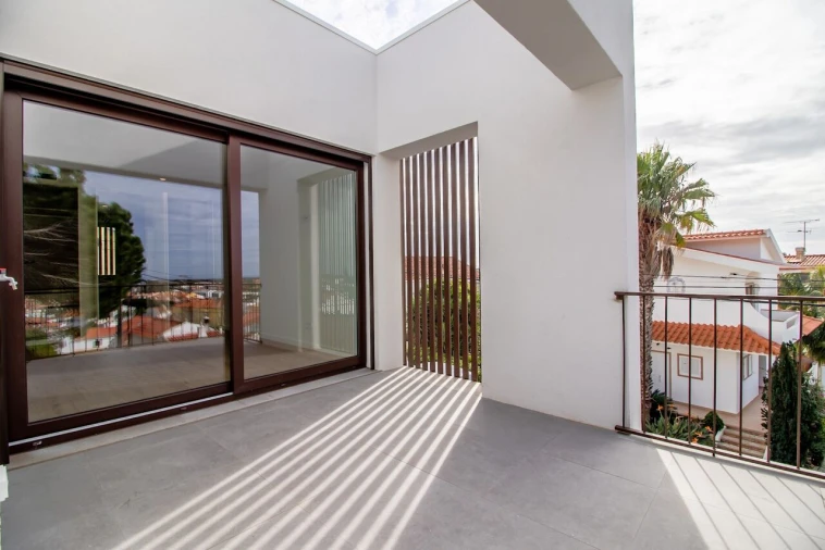 Moradia T3 para Venda em Alcabideche Foto 29