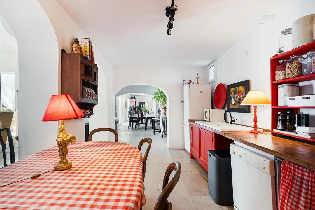 Moradia T10 para Venda em Costa da Caparica Foto 22