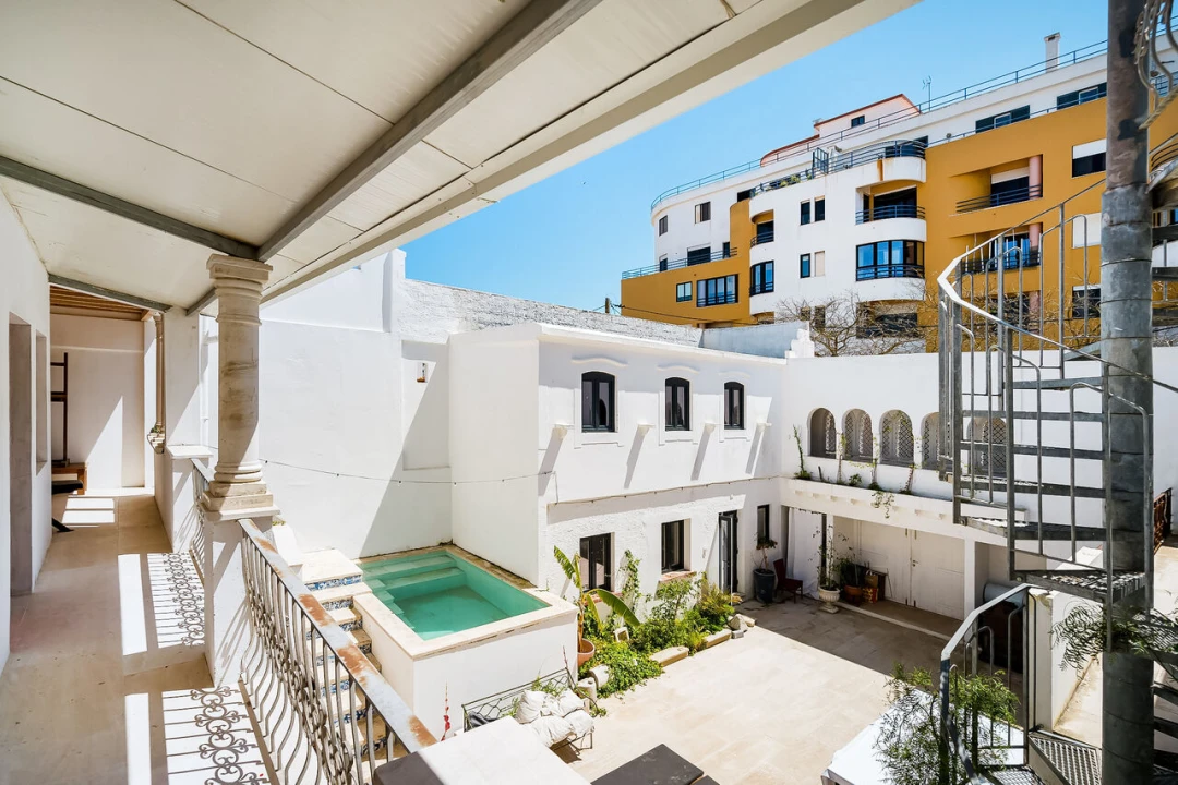 Moradia T10 para Venda em Costa da Caparica Foto 45