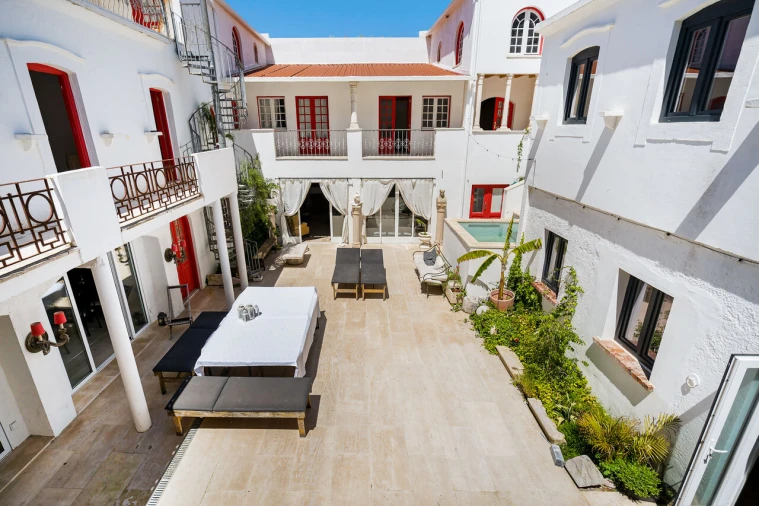 Moradia T10 para Venda em Costa da Caparica Foto 37