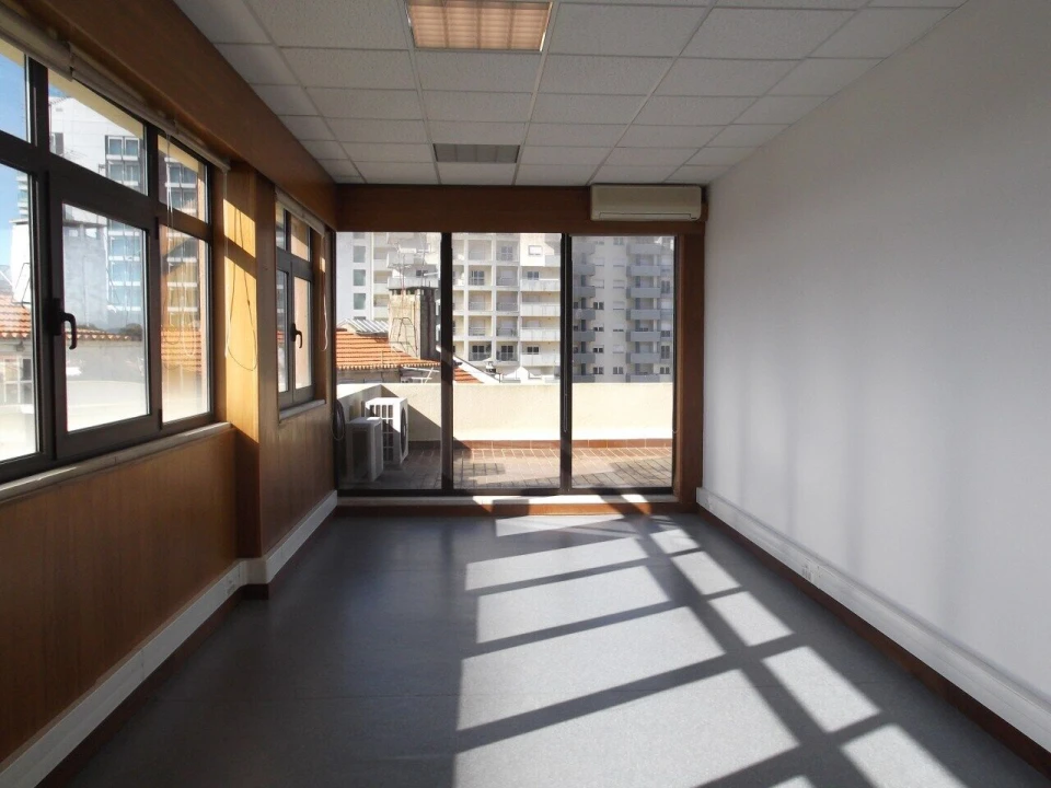 Escritório para Venda em Ajuda Foto 11